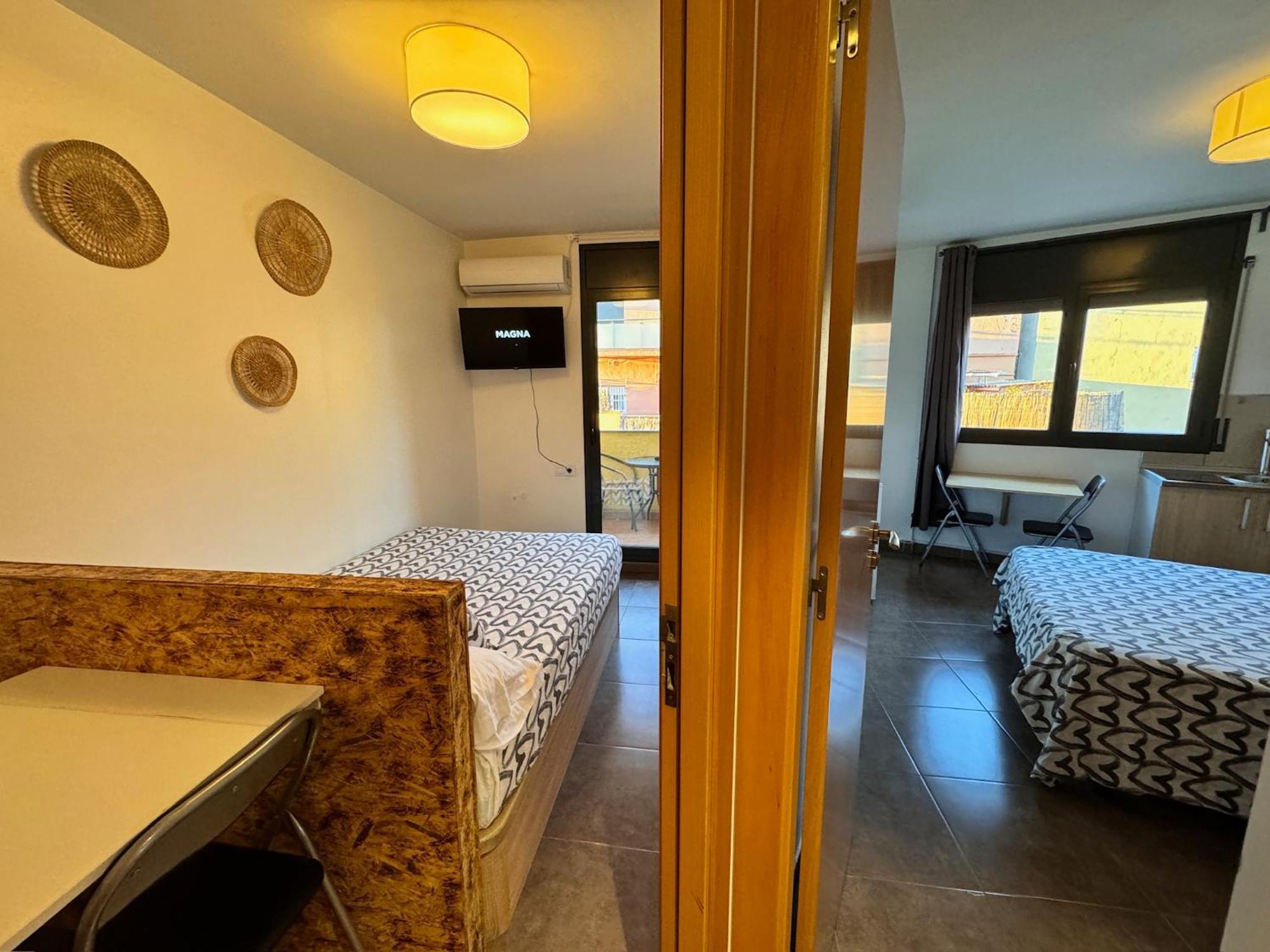 Mt Boutique Suites Y Apartamentos - Adults Only - Mataró Exteriör bild
