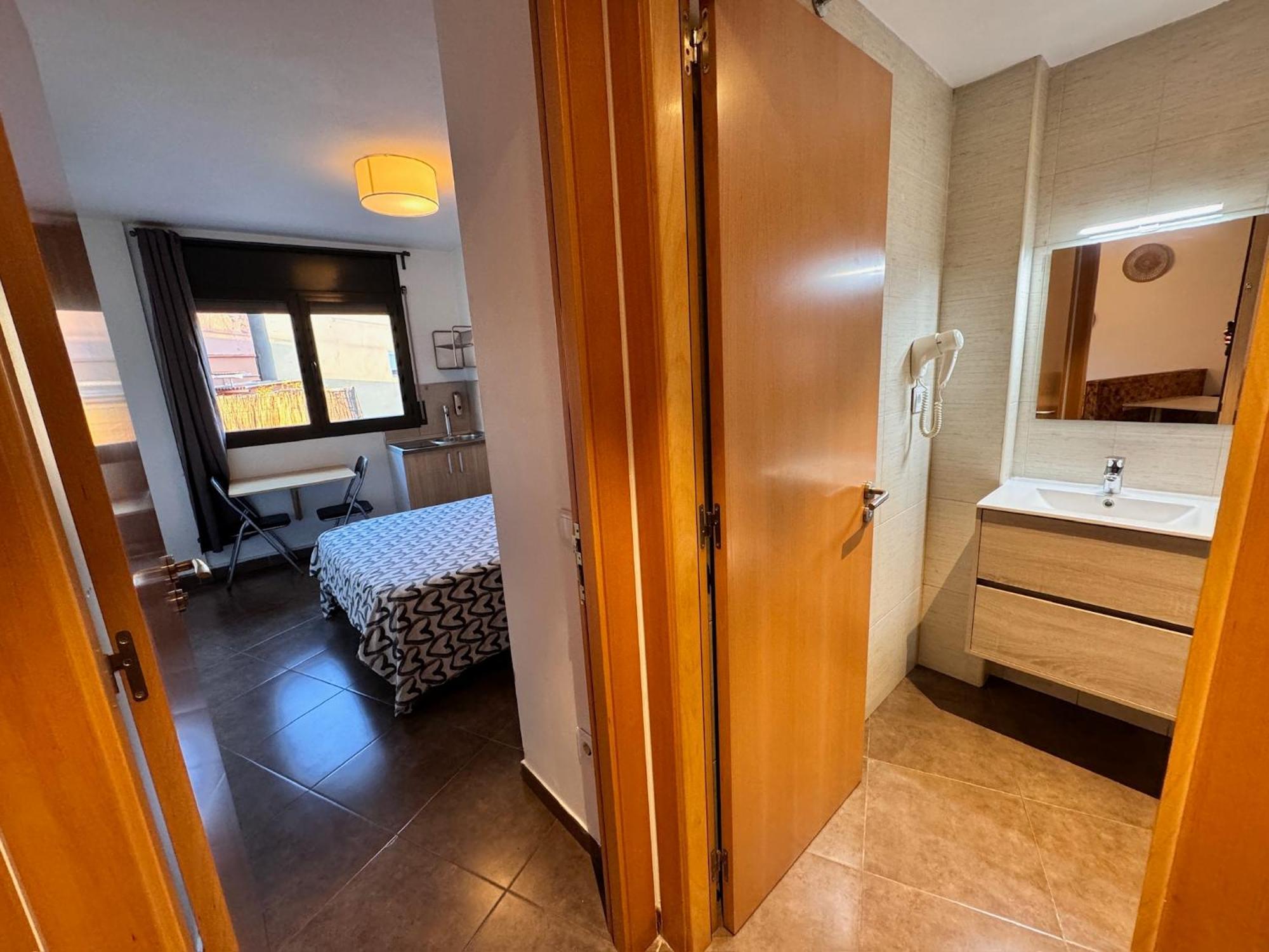Mt Boutique Suites Y Apartamentos - Adults Only - Mataró Exteriör bild