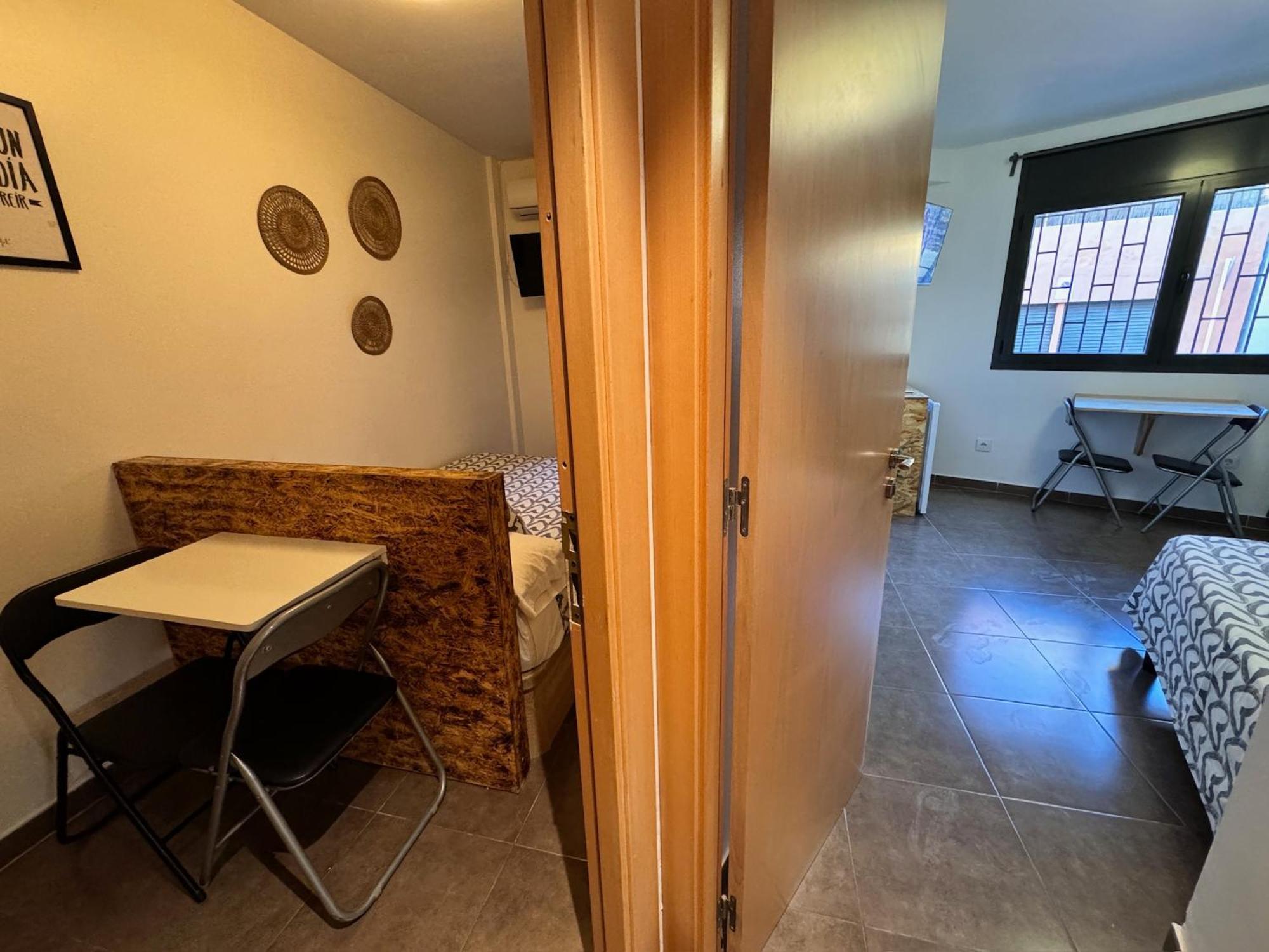 Mt Boutique Suites Y Apartamentos - Adults Only - Mataró Exteriör bild