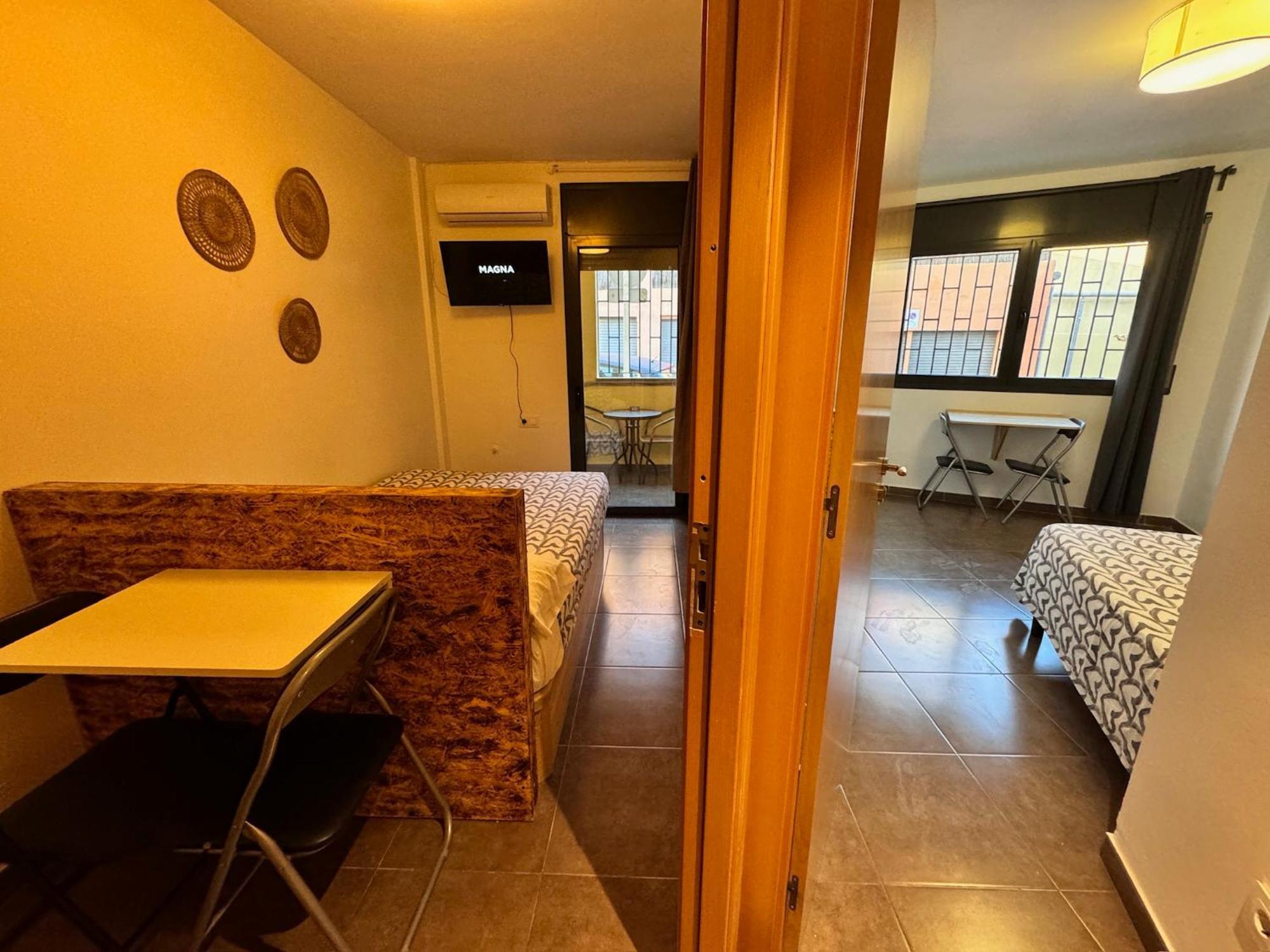 Mt Boutique Suites Y Apartamentos - Adults Only - Mataró Exteriör bild