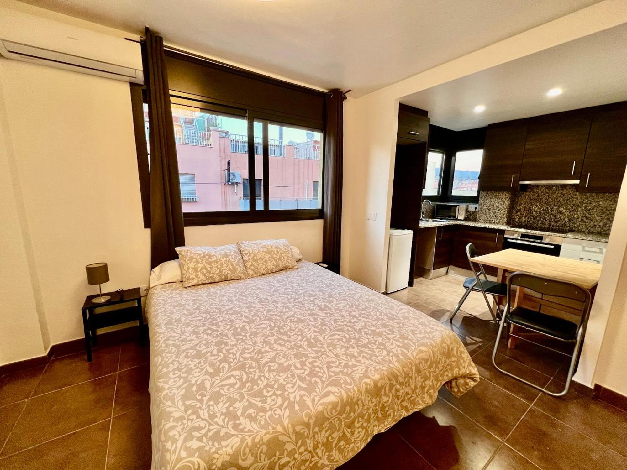 Mt Boutique Suites Y Apartamentos - Adults Only - Mataró Exteriör bild