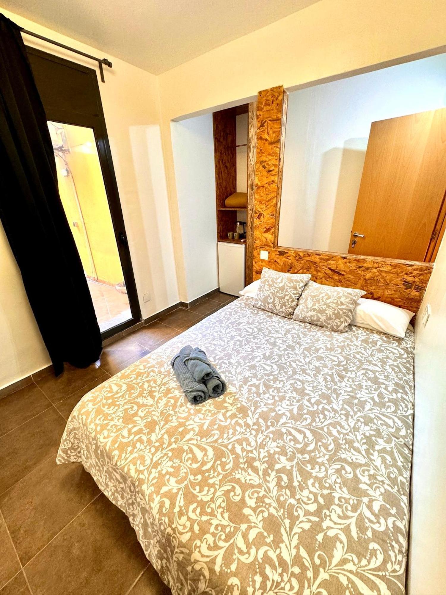 Mt Boutique Suites Y Apartamentos - Adults Only - Mataró Exteriör bild