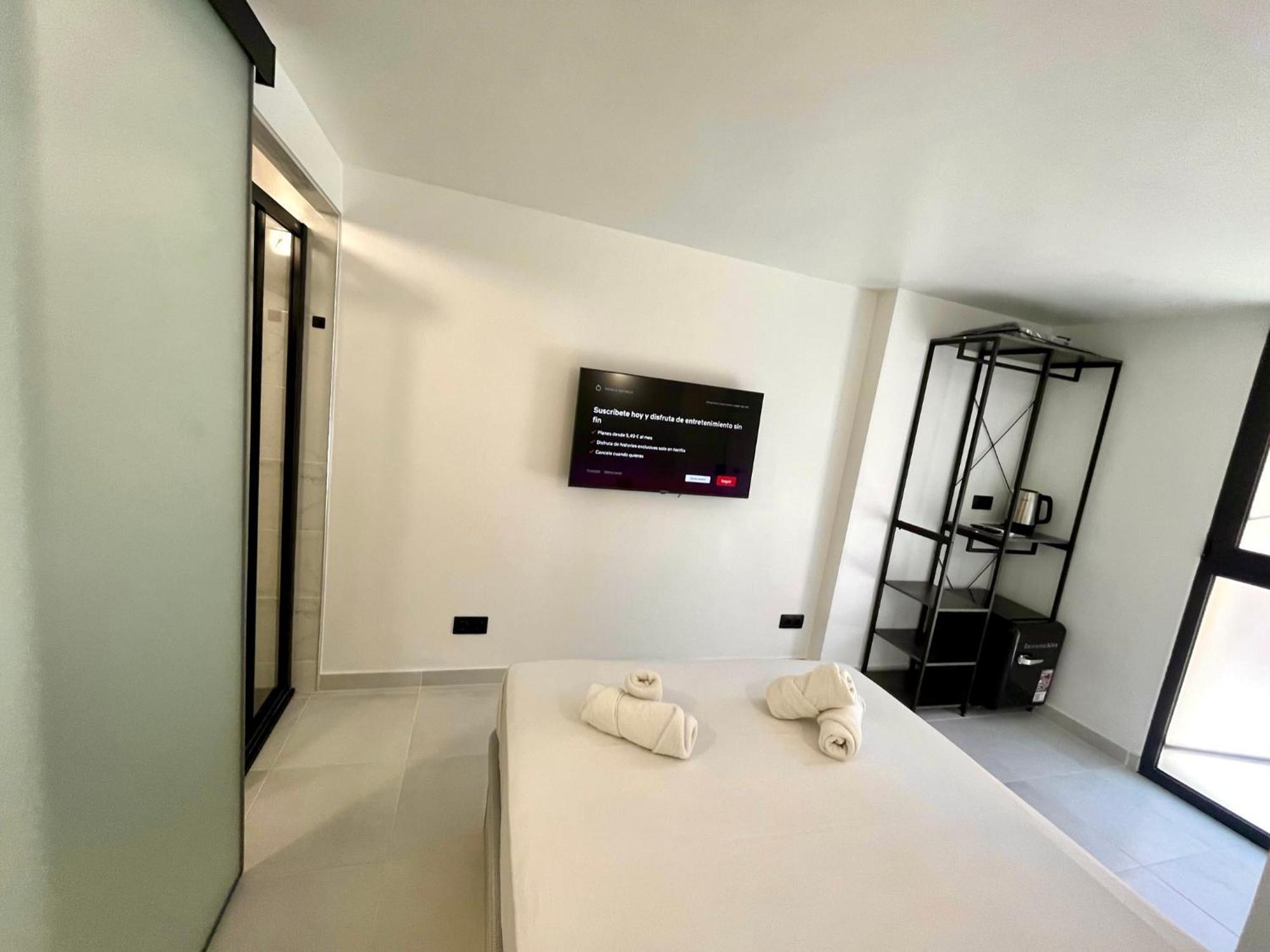 Mt Boutique Suites Y Apartamentos - Adults Only - Mataró Exteriör bild